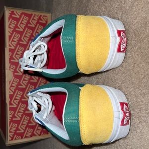 VANS YACHT CLUB OLD SKOOL USED SIZE 11.0